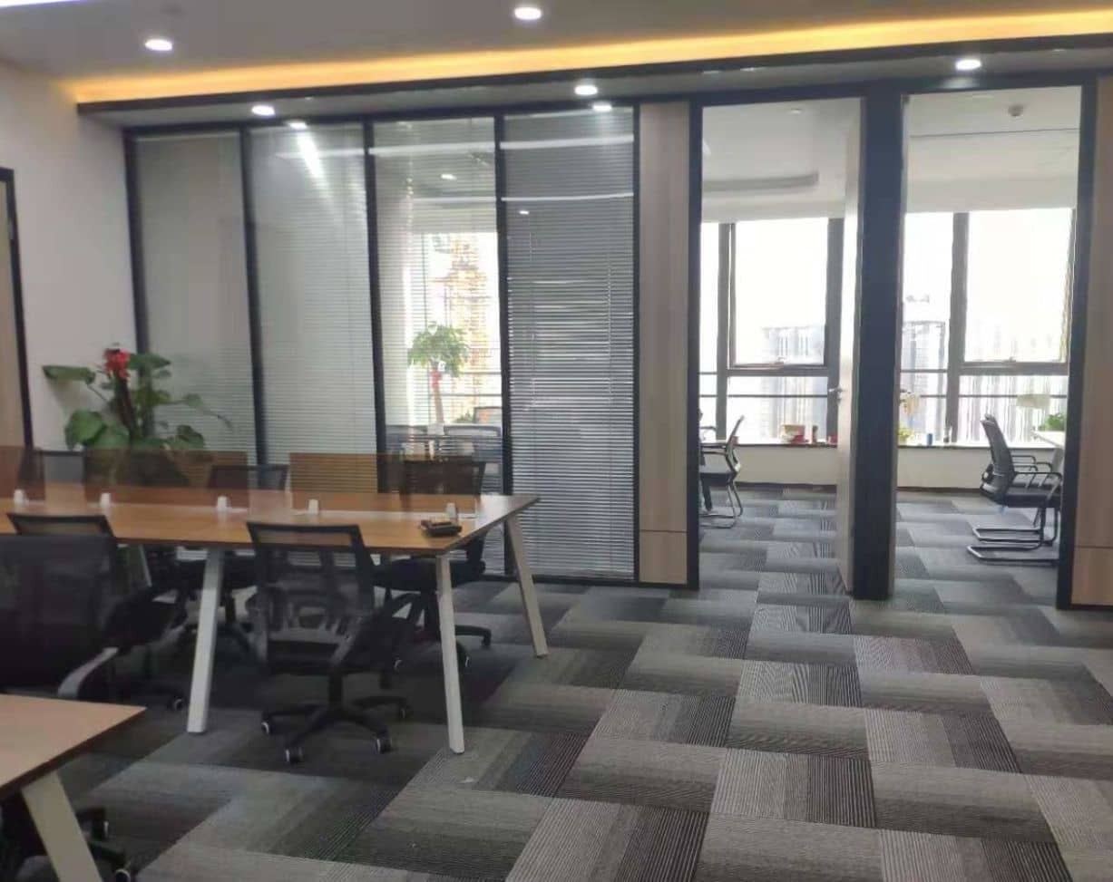 this is an office picture of Skywalker